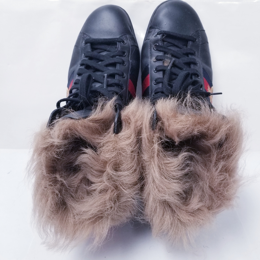 Gucci Black Sneakers with Fur and Red Stripe - Picture 4 of 6